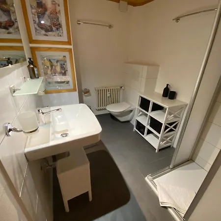 Diana - Spacious Flat - Village Core - South Facing - Ski-in/ski-out *